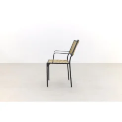 VDG Laura Stapelbare Tuinstoel - Black Steel/natural Wicker -Tuinmeubelen 1000066865 0103